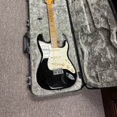 Fender "Dan Smith" Stratocaster with Maple Fretboard 1983 - Black image 10