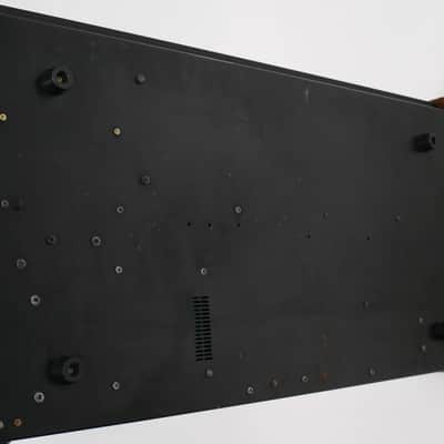 Roland Promars image 9