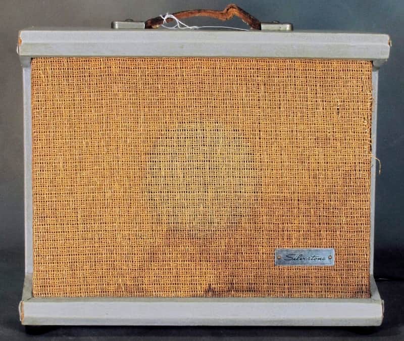 Silvertone Model 1431 5-Watt 1x8" Guitar Combo image 2