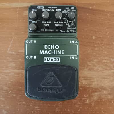 Behringer EM600 Echo Machine Pedal | Reverb