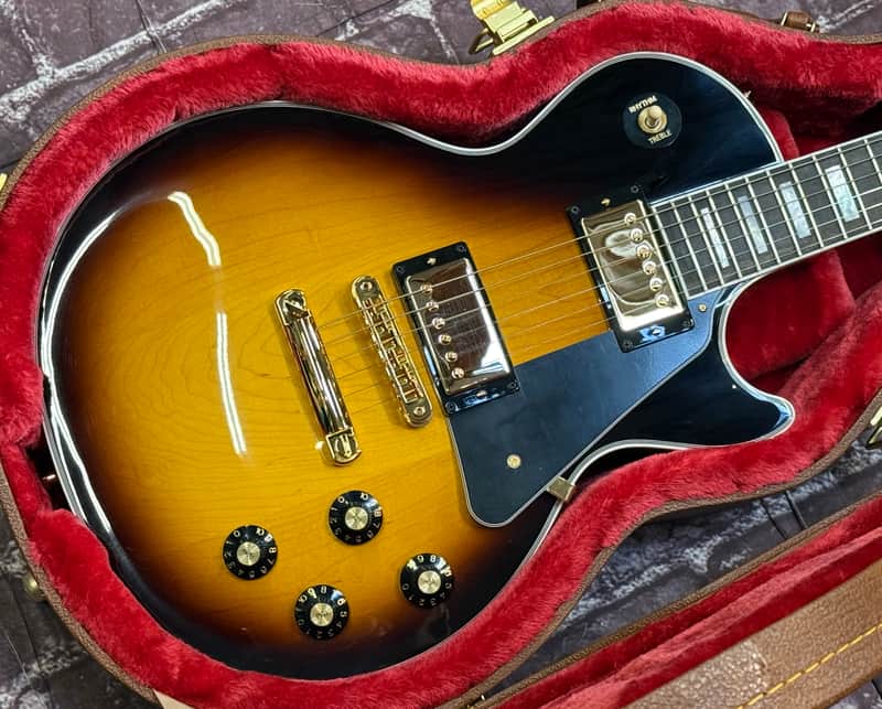 gibson les paul custom 70s tobacco Gibson USA Les Paul Custom 70s Tobacco Burst New Unplayed Auth Dlr 9lb 10oz  #097