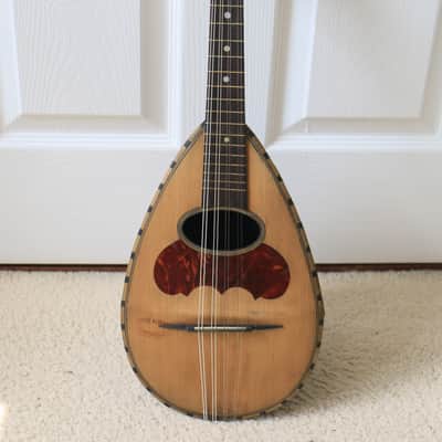ANTIQUE BOWLBACK MANDOLIN ITALY ‘ALFREDO ALBERTINI CATANIA No. 65’ image 1