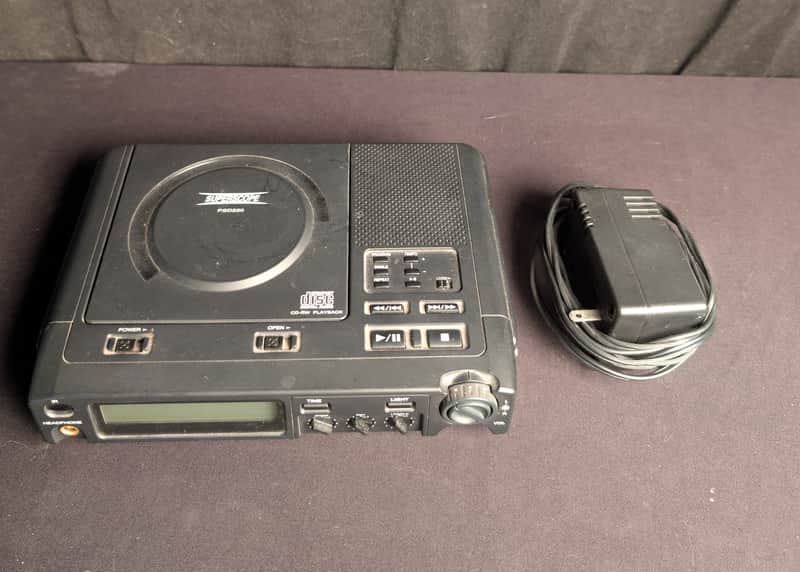 Marantz  Supercope PSD220 Performing Arts Portable CD Player 90's image 1