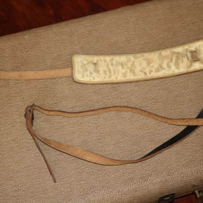 Bobby Lee Leather Guitar Strap 1960's image 4