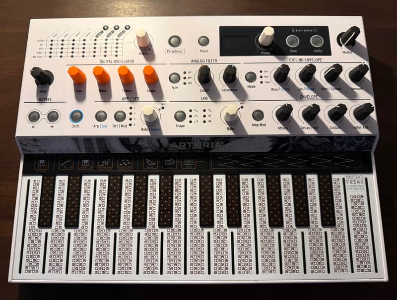 Arturia MicroFreak Vocoder Edition 25-Key Algorithmic Synthesizer