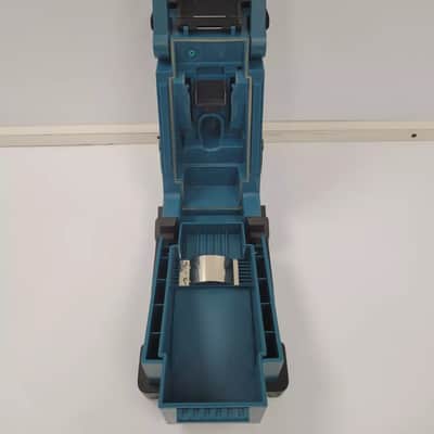 Makita BMR100 Work Radio image 7