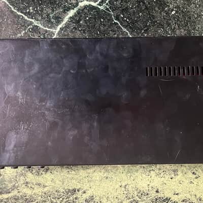 Nord Rack 2 16-Voice Rackmount Virtual Analog Synthesizer 1997 - 2003 - Red Bild 3