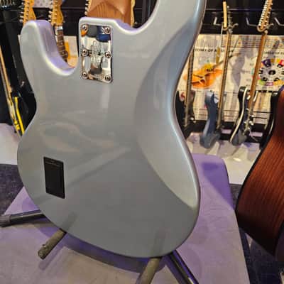 Sterling Sting Ray 34 2020s - Firemist Silver 🔥 image 6