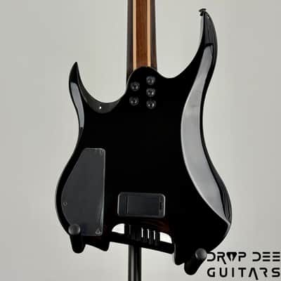 Legator Ghost X6F Multiscale Headless Electric Guitar w/ Bag - Coral image 13