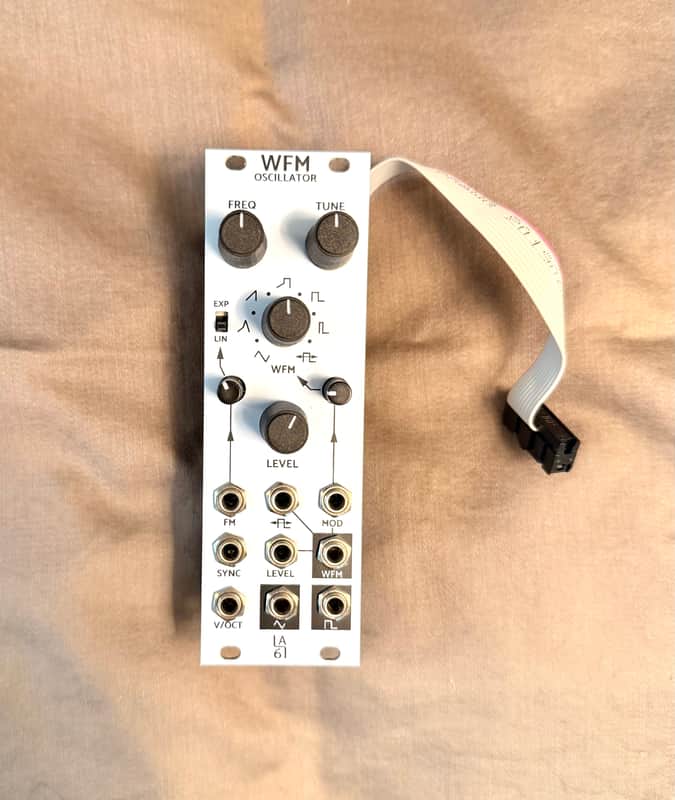 LA67 WFM OSCILLATOR 2022 - White Aluminum image 1