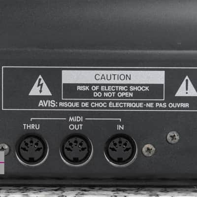 KORG 01/W Music Workstation synthesizer in Good condition. image 18