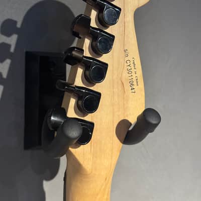 Squier Showmaster Jimmy Shine - Black Metallic image 9