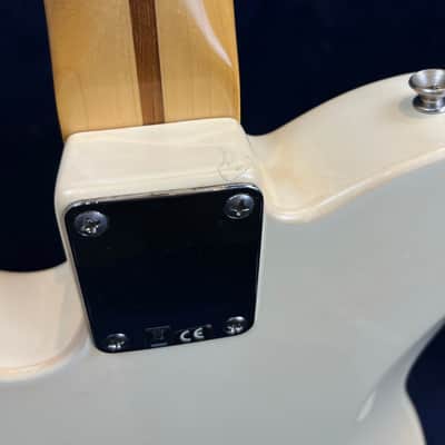 Fender Chris Shiflett Telecaster Deluxe in Arctic White Pre-owned with Case image 15