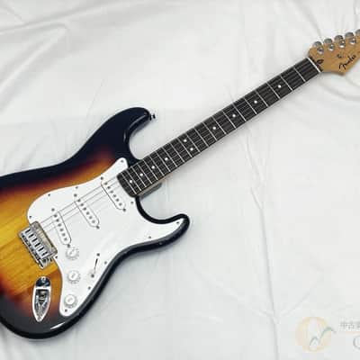 Fender standard stratocaster image 2