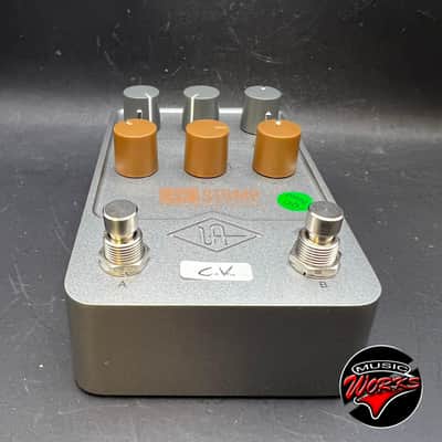 Universal Audio   Ox Stomp Dynamic Speaker Emulator image 6