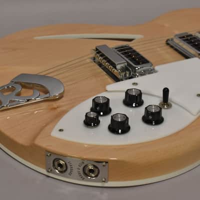 2001 Rickenbacker 360 Mapleglo Finish w/OHSC image 7