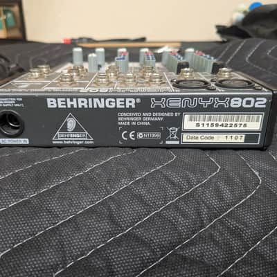 Immagine Behringer Xenyx 802 Mixing Console, 8 Channel - Black - 3