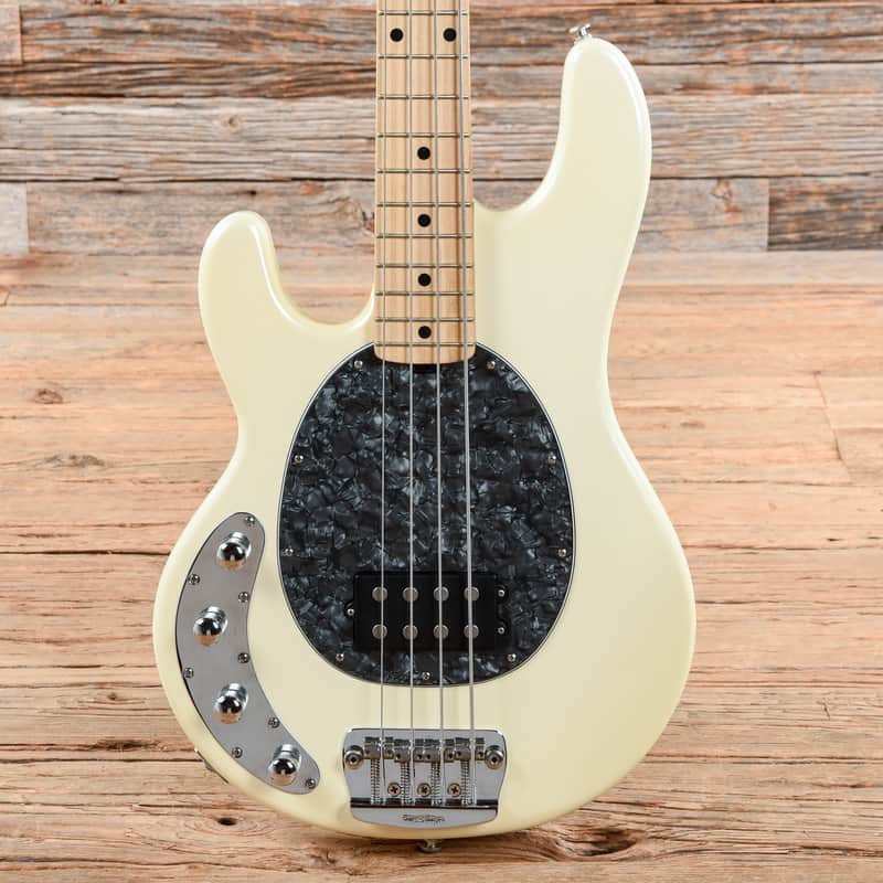 Music Man StingRay Bass LEFTY White 2016 image 1