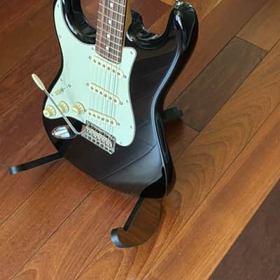 Fender American Professional Stratocaster w/ Fralin Blues Specials Left-Handed - Black image 9