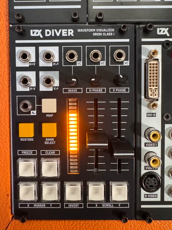 LZX Diver Waveform Visualizer / Ramp Generator – Like New / Original Owner image 1