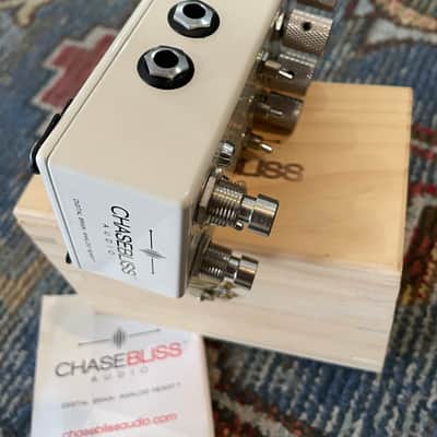 Chase Bliss Audio Warped Vinyl mkII 2015 - 2017 - White image 3