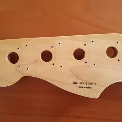 Fender Classic Series 70s Precision bass neck 2021 - Block Inlays image 8