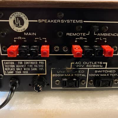 Vintage Marantz 1070 Integrated Amplifier Sounds Awesome! Nice Not Museum Quality image 5