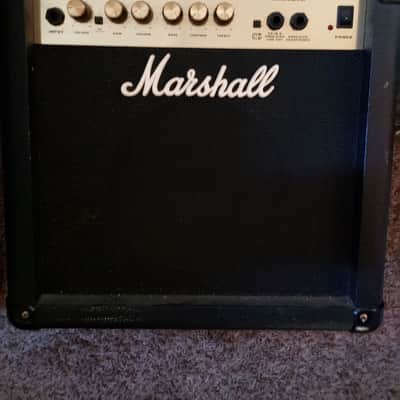 Marshall DSL40CR 2-Channel 40-Watt 1x12" Guitar Combo 2018 - Present - Black image 8
