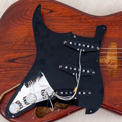 1992 Fender Stratocaster Order Made Walnut Satin Nitro Lacquer w/ Gold Hardware & Case, Japan MIJ Fujigen image 21