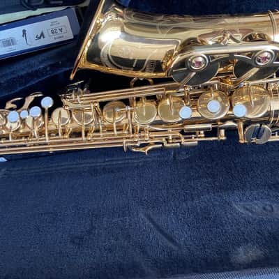 Extra Clean Used Yamaha model YAS-62 Professional Alto Saxophone; with Case,Mouthpiece image 9