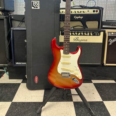 Fender American Deluxe Stratocaster with Rosewood Fretboard 2011 - 2015 - Sunset Metallic image 2