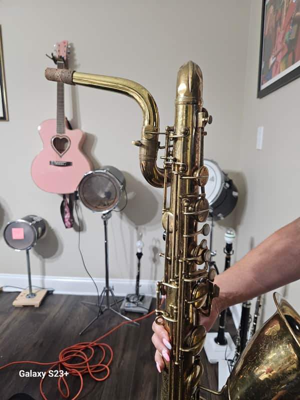 Conn  USQMC Baritone Saxophone 1017 - Brass image 1