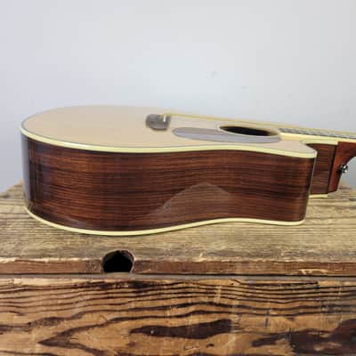 Breedlove Stage Dreadnought - Natural image 9