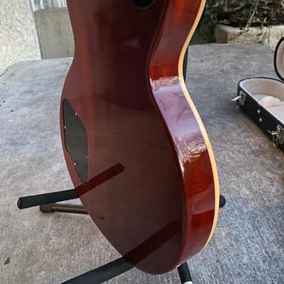 Gibson Les Paul Traditional 2008 - 2012 - Light Burst image 21