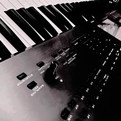 CERTIFIED!!! KORG KRONOS 61 UPGRADED FULLY SERVICED AND IN AMAZING CONDITION! image 23