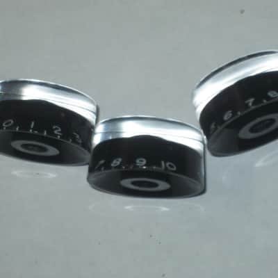 THREE lightly used genuine Gibson BLACK SPEED KNOBS (ONLY 3 of the 4 knobs from PRSK-010 set are for sale) from 2005 (see comparison pictures # 4,  # 5, and # 6 of bottom side) image 9