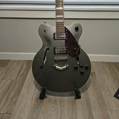 Gretsch G2622 Streamliner Center Block with Laurel Fretboard, V-Stoptail 2019 - Present Phantom Metallic image 2