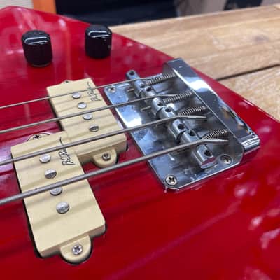 B.C. Rich Mockingbird Bass Platinum Series 1998 - Red image 4
