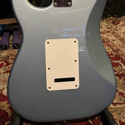 Beautiful 2004 Fender Stratocaster! image 6