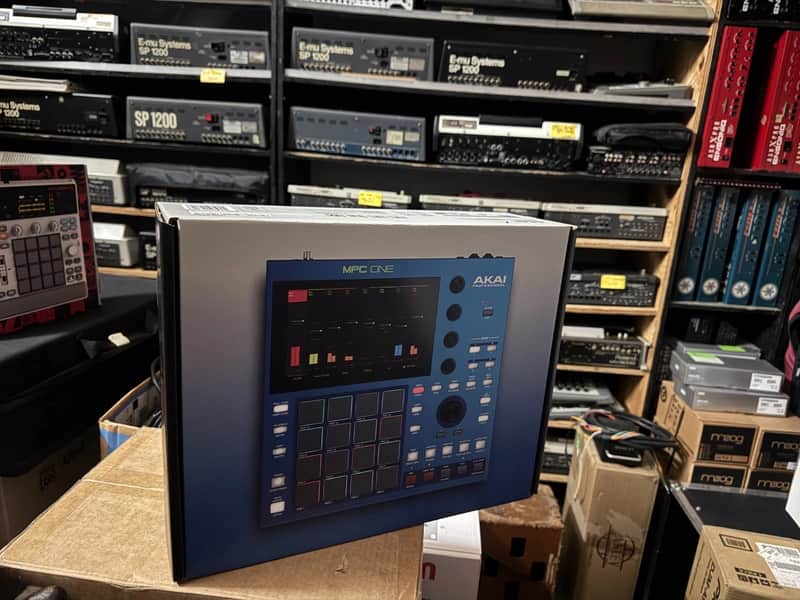 Akai Professional MPC ONE G2 Standalone Sampler Sequencer 2026/Blue , in box  //ARMENS// image 1