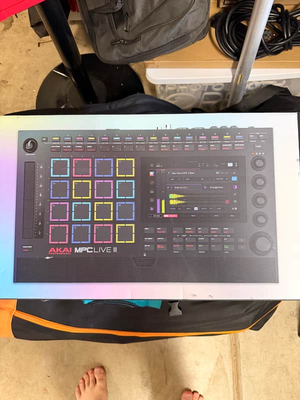 Akai MPC Live III Standalone Sampler / Sequencer 2025 - Present - Black image 1