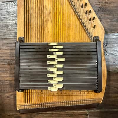Oscar Schmidt Silvertone 36 String Autoharp image 1
