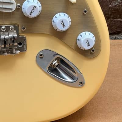 Harley Benton VT Series ST-62 Jailhouse Rail Pickups and Babicz Bridge image 9
