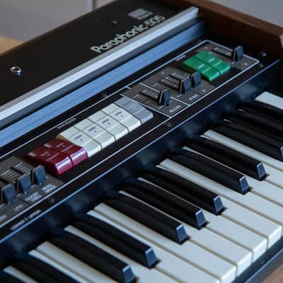 Roland RS-505 49-Key Paraphonic Synthesizer 1978 - 1981