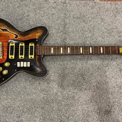 Gretsch G2629 Electromatic Sparkle Jet Semi-Hollow Electric Guitar