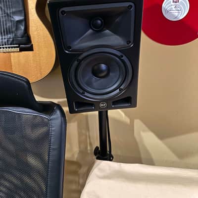 7.1.4 Atmos speaker set-up image 1
