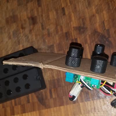 Sire-marcus miller MARCUS HERITAGE-3 Preamp/MARCUS BLUE HUMBUCKER SET 2018 image 7