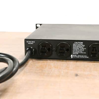 Furman PL-8 Series II 8-Outlet Rackmount Power Conditioner CG014CN image 8