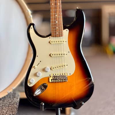 Squier by Fender Affinity Stratocaster Left-Handed Electric Guitar, Brown Sunburst image 1