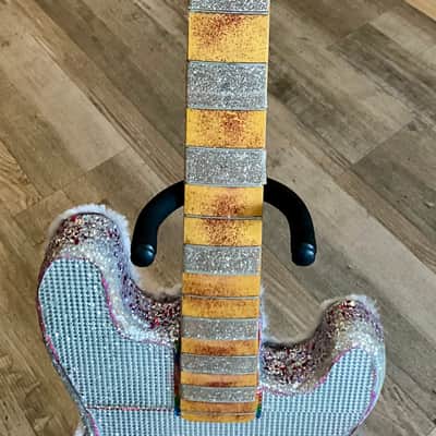 4-String Bass Guitar - Diamond & Pink Rhinestone Sparkle image 3